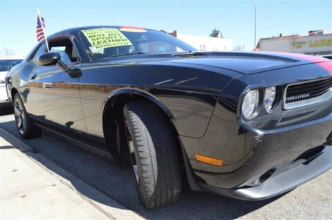 2013 Dodge Challenger SXT