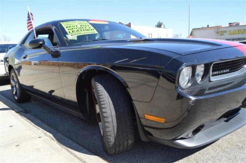 2013 Dodge Challenger SXT