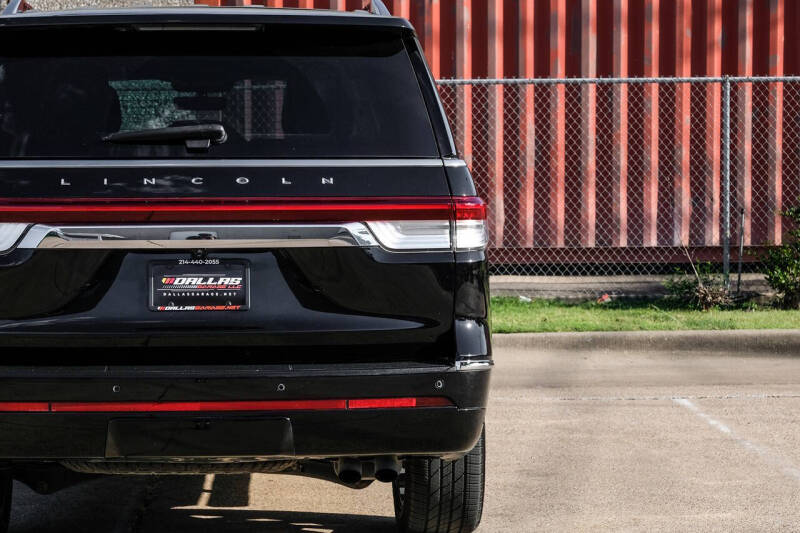2022 Lincoln Navigator Standard
