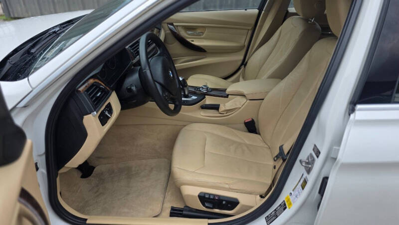 2013 BMW 3 Series ActiveHybrid 3
