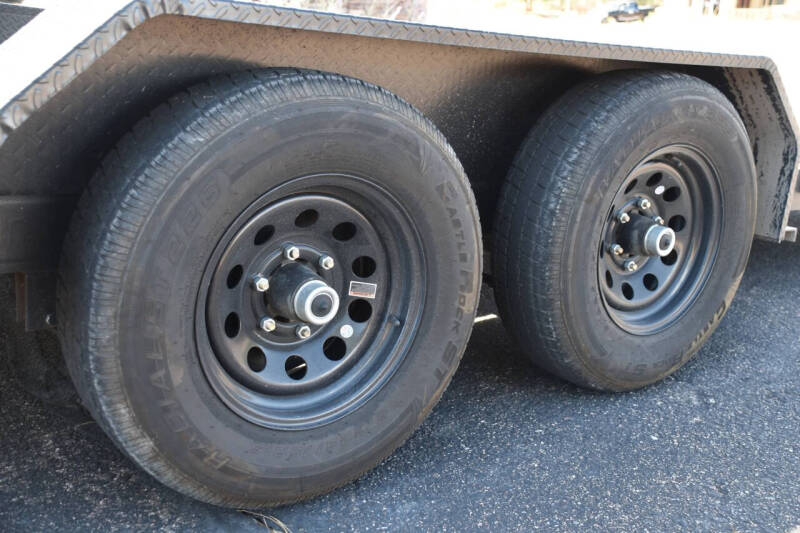 2024 FOX Flatbed Trailer