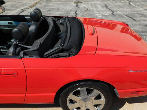 2002 Ford Thunderbird Deluxe