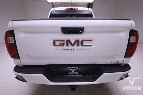 2024 GMC Canyon AT4