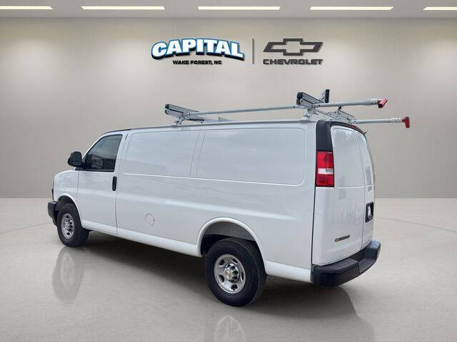 2025 Chevrolet Express 2500