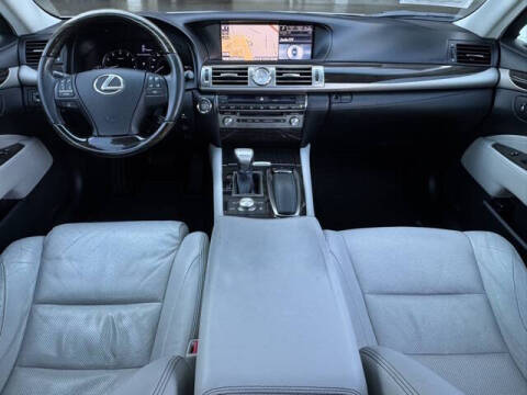 2014 Lexus LS 460