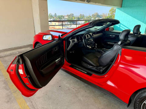 2017 Ford Mustang EcoBoost Premium