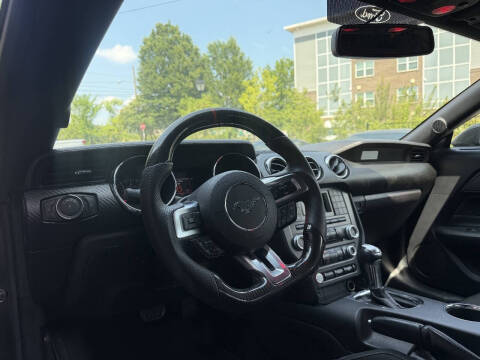 2016 Ford Mustang V6