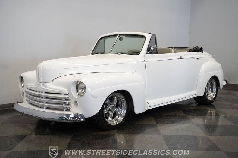 1947 Ford Deluxe