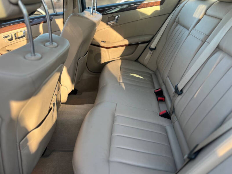 2010 Mercedes-Benz E-Class E 350 Luxury 4MATIC