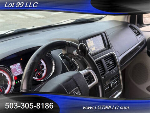 2011 Dodge Grand Caravan Crew