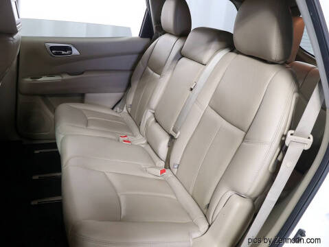 2015 Nissan Pathfinder Platinum