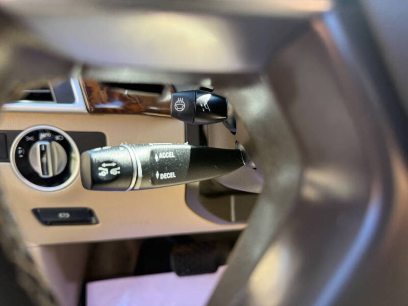 2014 Mercedes-Benz GL-Class GL 550 4MATIC