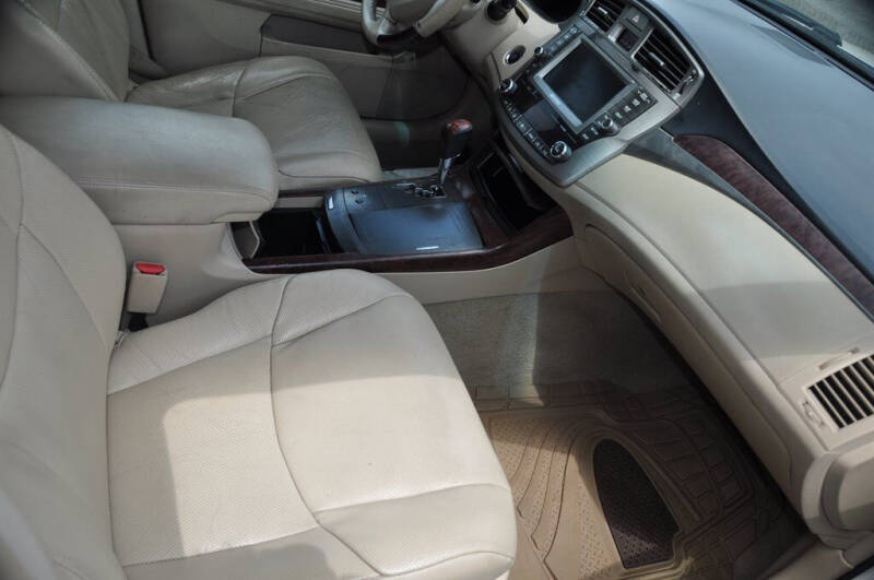 2011 Toyota Avalon Limited