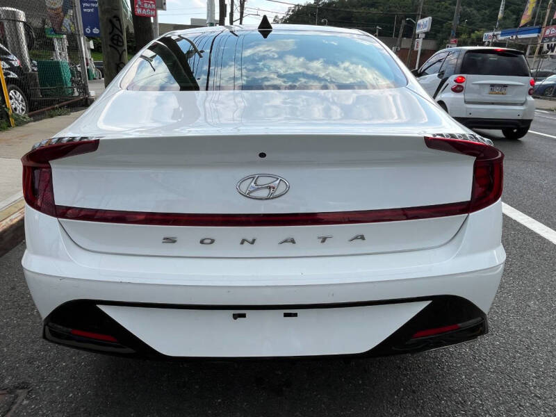 2022 Hyundai Sonata SEL