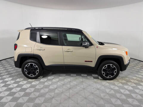 2016 Jeep Renegade Trailhawk