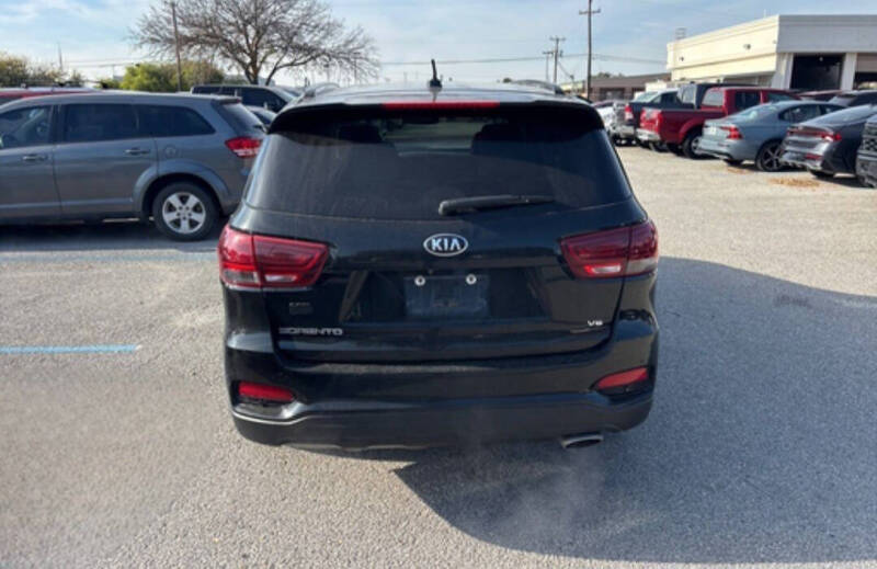 2020 Kia Sorento S V6