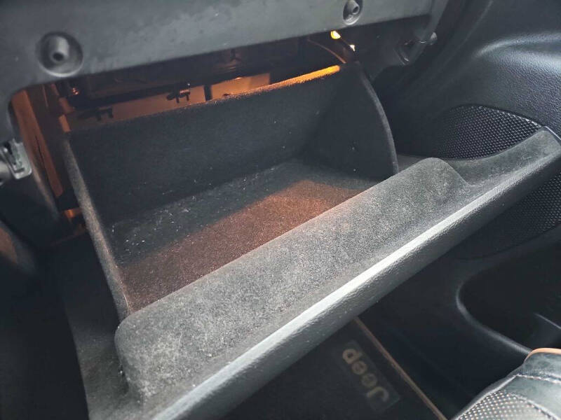 2011 Jeep Grand Cherokee 70th Anniversary