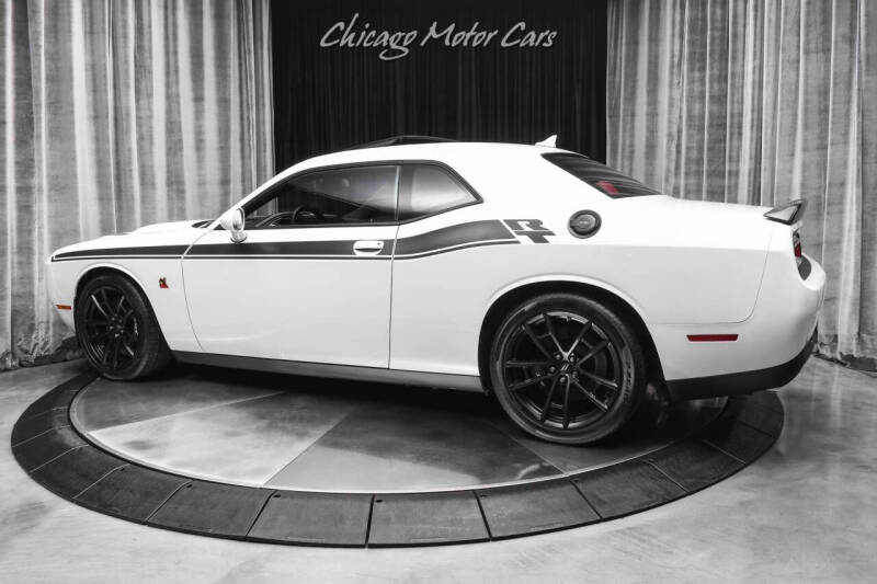 2022 Dodge Challenger