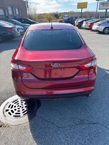 2013 Ford Fusion SE