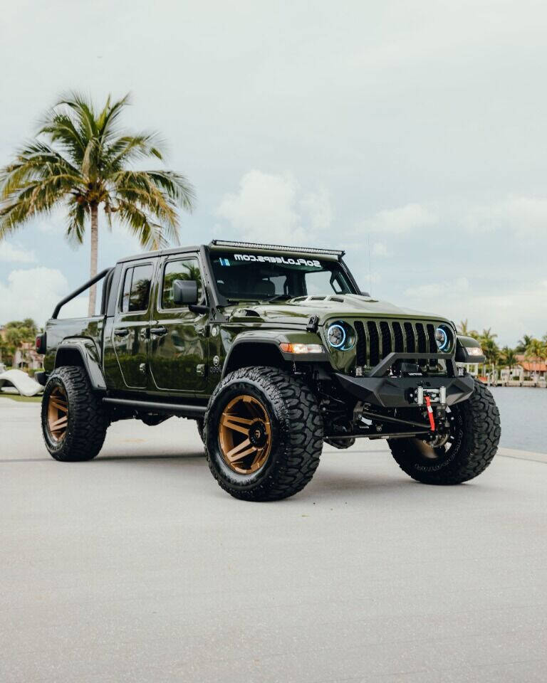 2023 JEEP Gladiator Pickup - $65,999