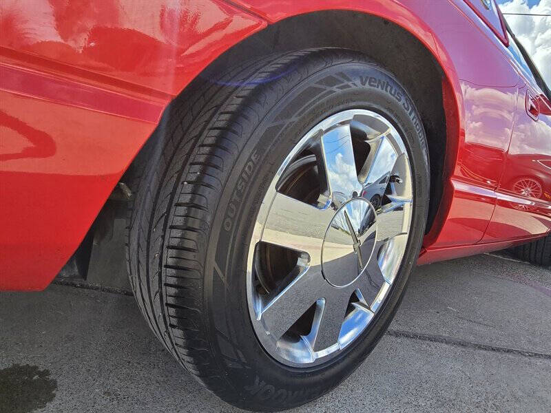 2002 Ford Thunderbird Deluxe