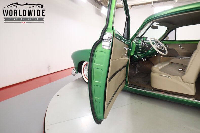 1948 Oldsmobile Custom 48