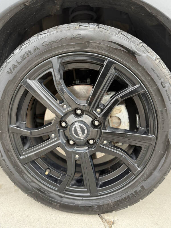 2022 Nissan Kicks SV