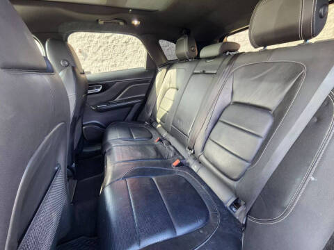 2017 Jaguar F-PACE S