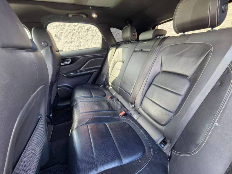 2017 Jaguar F-PACE S