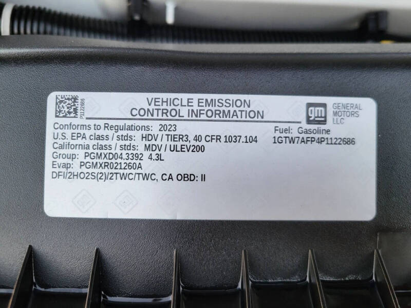 2023 GMC Savana 2500
