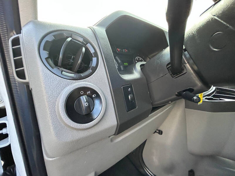 2013 Ford E-Series