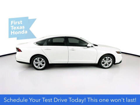 2025 Honda Accord LX