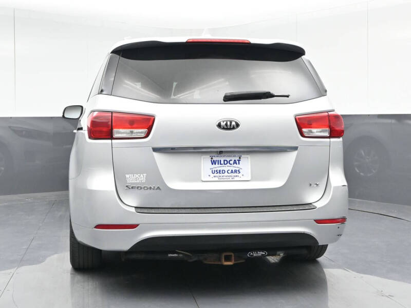 2015 Kia Sedona LX