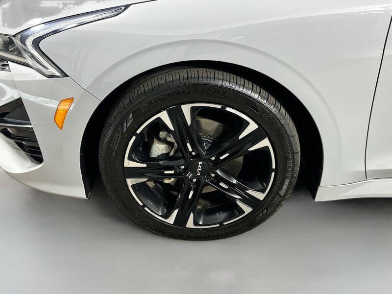 2023 Kia K5