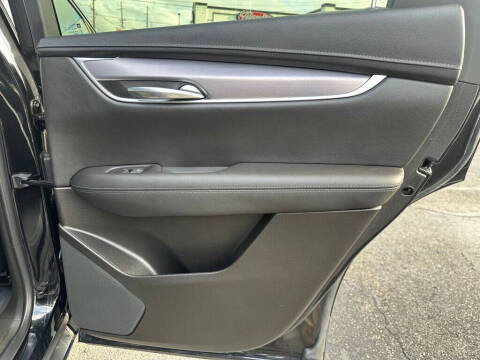 2022 Cadillac XT5 Luxury