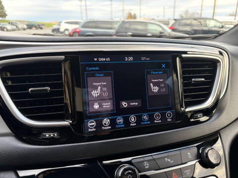 2019 Chrysler Pacifica Touring L Plus