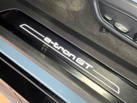 2022 Audi e-tron GT quattro Prestige