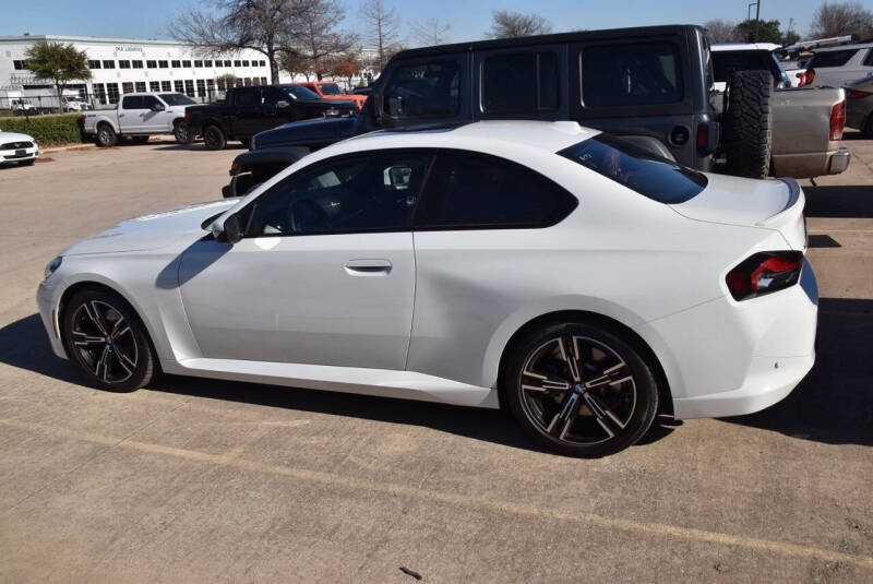 2025 BMW 2 Series 230i xDrive