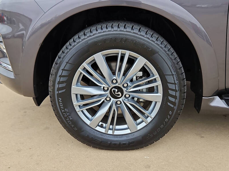 2024 Infiniti QX80 Luxe