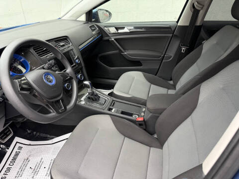 2016 Volkswagen e-Golf SE