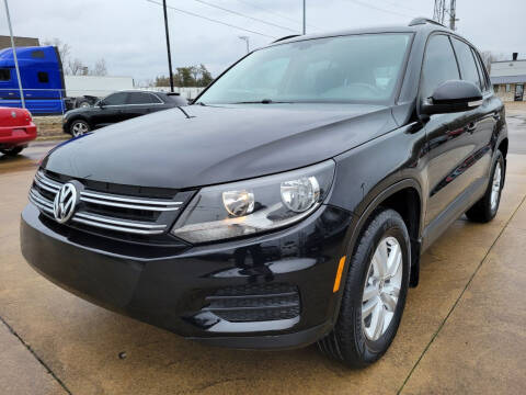 2016 Volkswagen Tiguan for sale at Central Auto Group in Medina OH