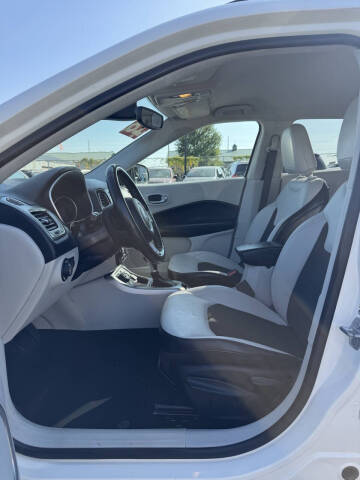 2018 Jeep Compass Latitude