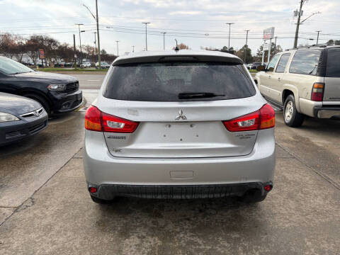 2013 Mitsubishi Outlander Sport ES