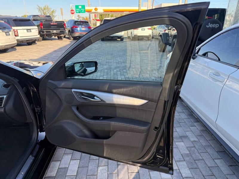 2024 Cadillac CT5 Luxury