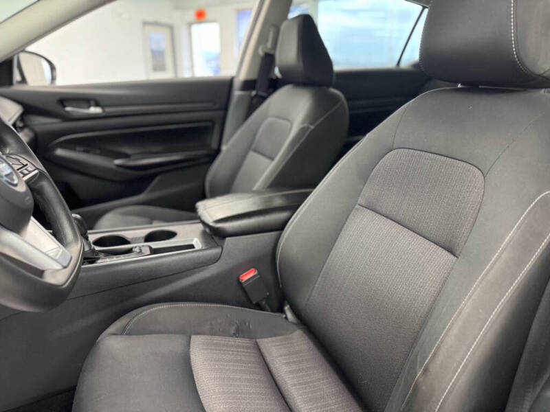 2022 Nissan Altima 2.5 S