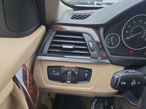 2015 BMW 3 Series 328i xDrive