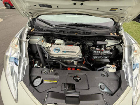 2012 Nissan LEAF SL