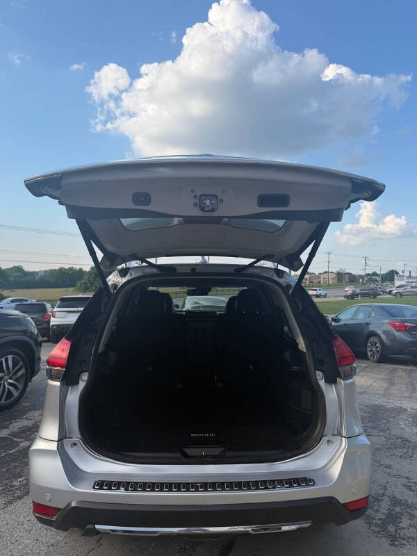 2017 Nissan Rogue SL