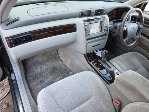 2000 Toyota Crown