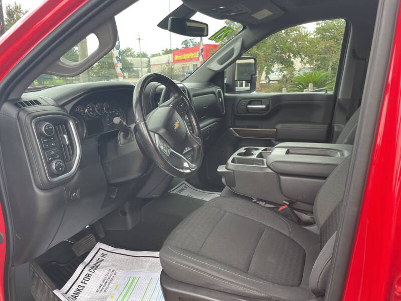 2021 Chevrolet Silverado 1500 LT photo 7